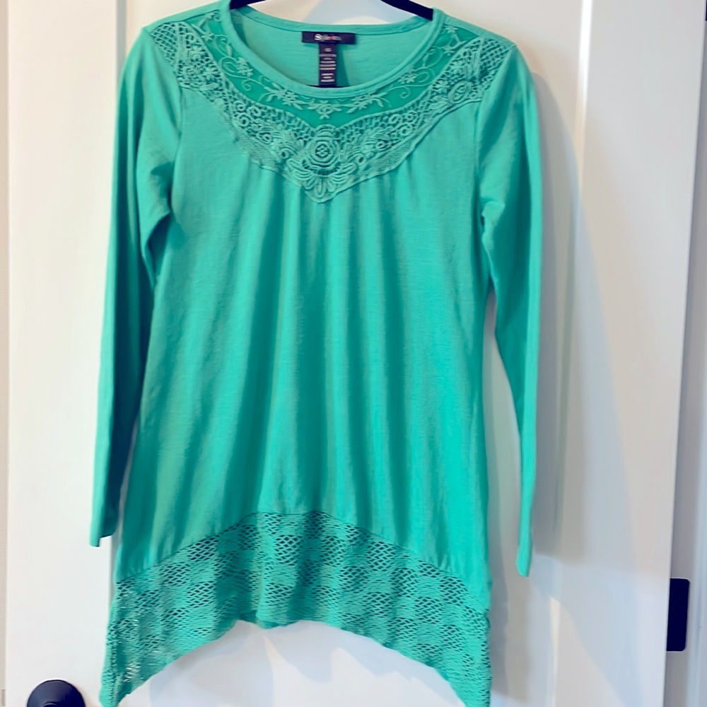 Style & co mint green tunic top with crochet detail